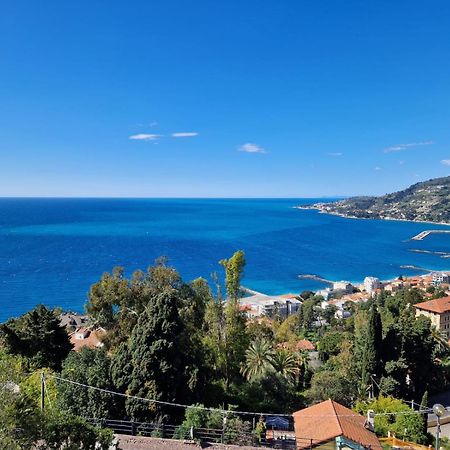 Appartamento La Finestra Sul Golfo Ospedaletti Esterno foto
